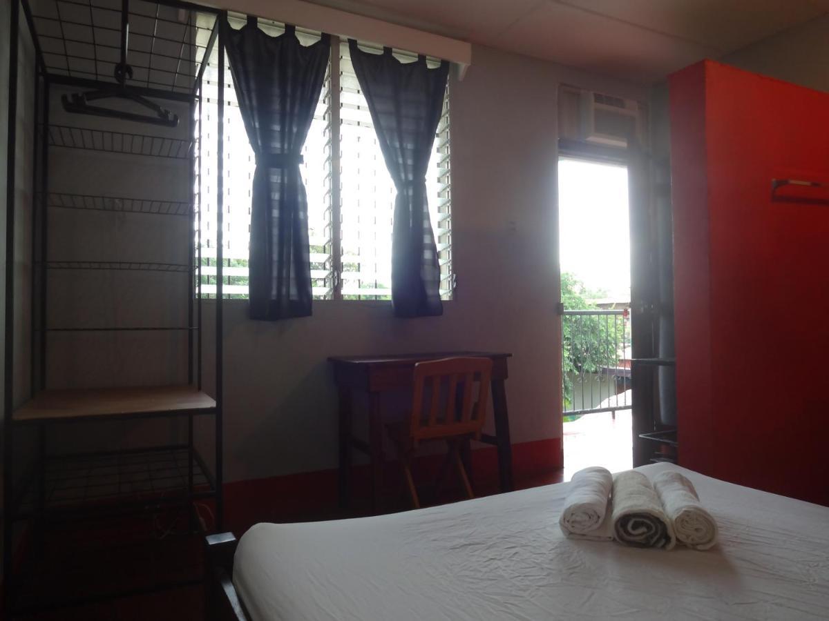 Hostal Harvest House León Esterno foto