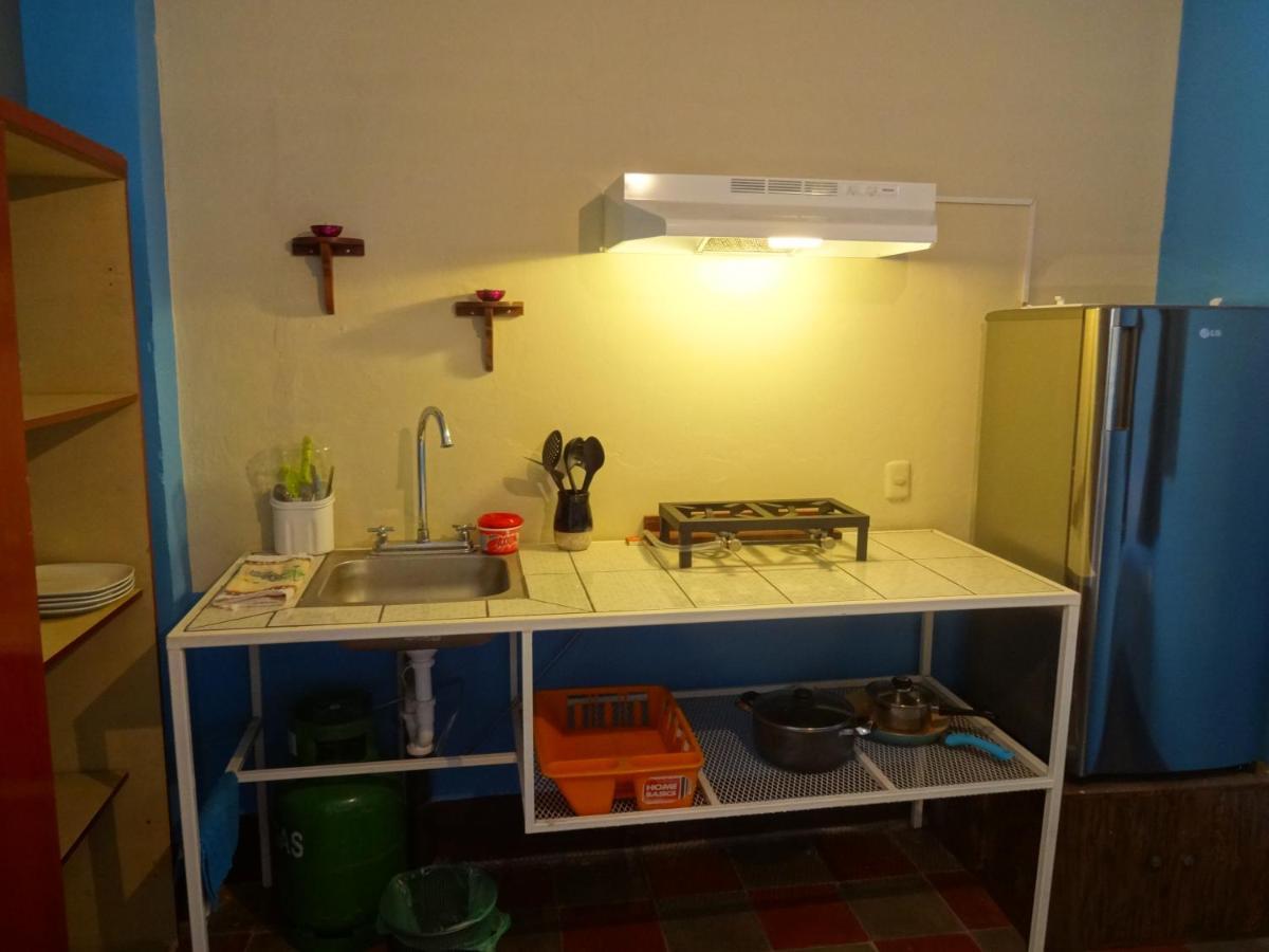 Hostal Harvest House León Esterno foto